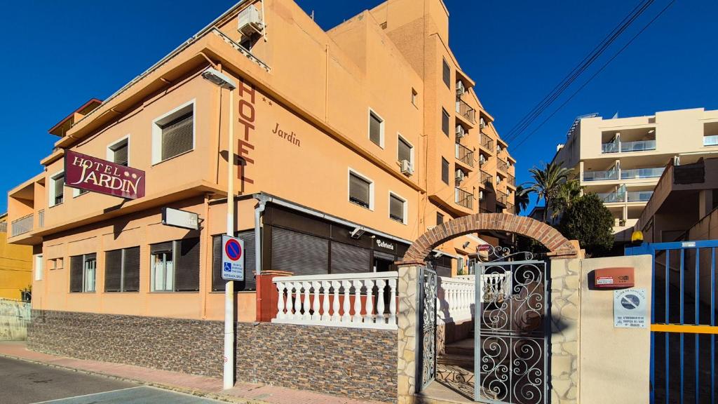 Hotel Jardín - 2