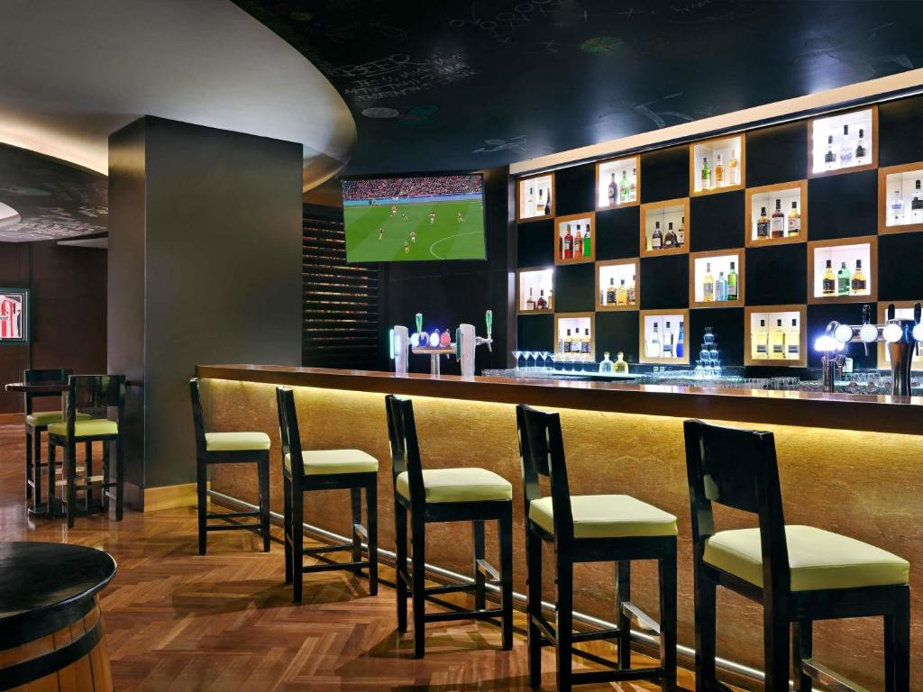 Bar/lounge