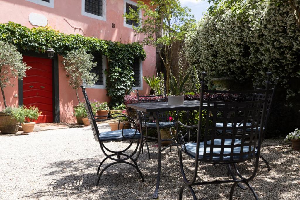 Villa Roocello, charming restored olive mill, with pool - 4