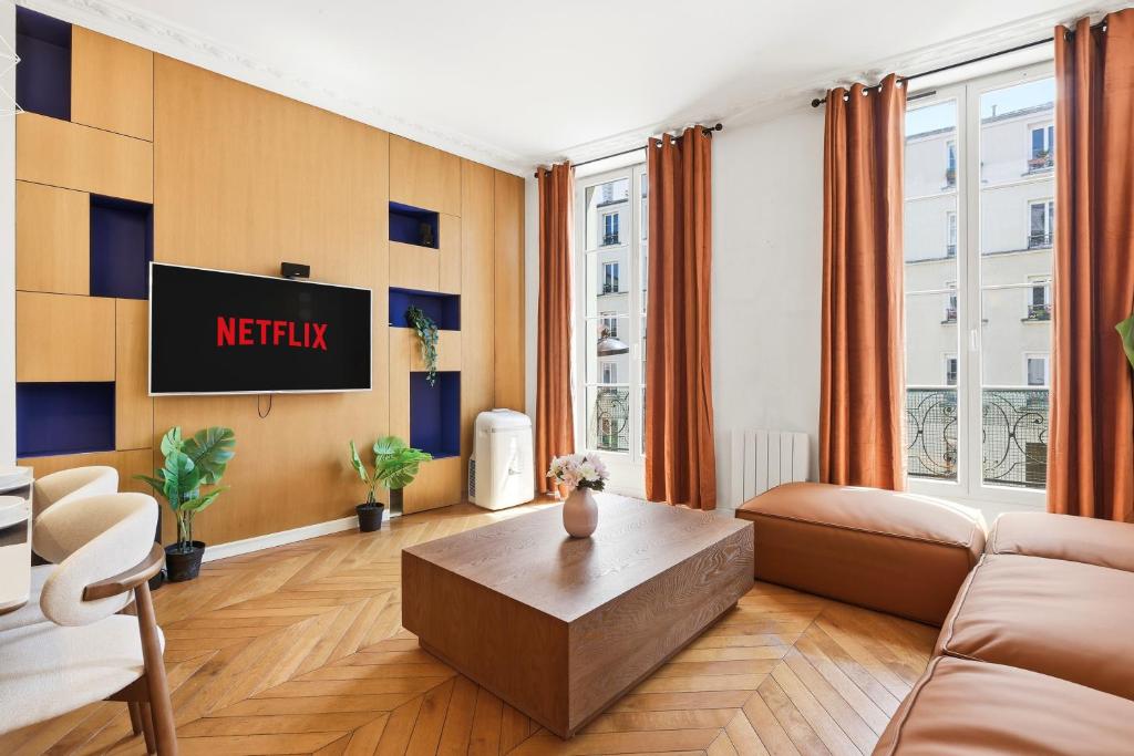 Vibrant 2BR Apartment Near Bastille & Le Marais - 1