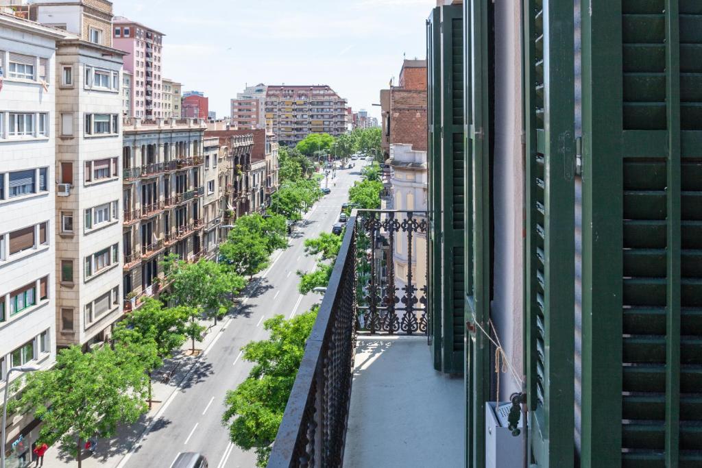 Feel at Sants Apartments - 3