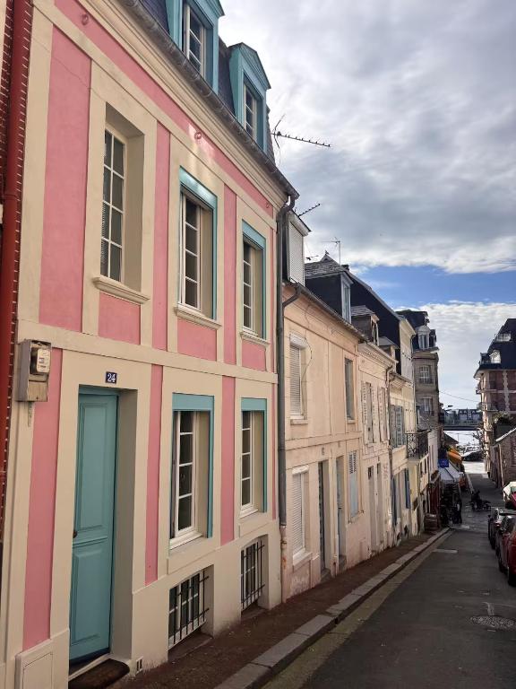 Luxueuse Maison de Rêve in Hyper Centre of Trouville - 1