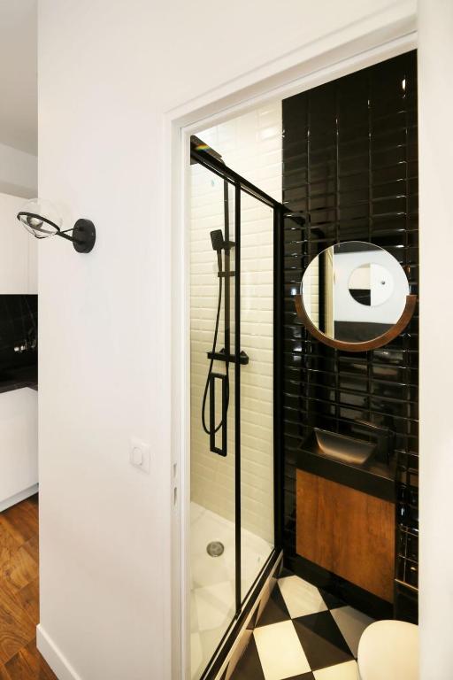 Appartement proche des celebres puces de Paris 4P - 5