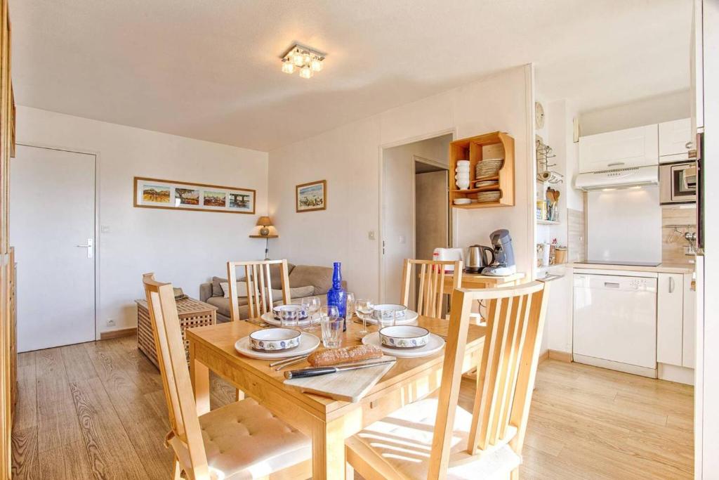 cabourg plage, cabourg, 2 chambres avec bacon et acces plage - 1