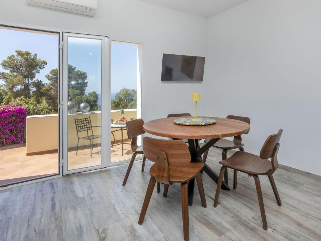 Holiday Home Lola by Interhome - 4