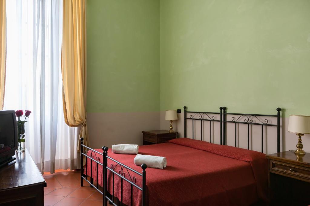 Domus Sessoriana — Hotel rooms in Rome, Lazio