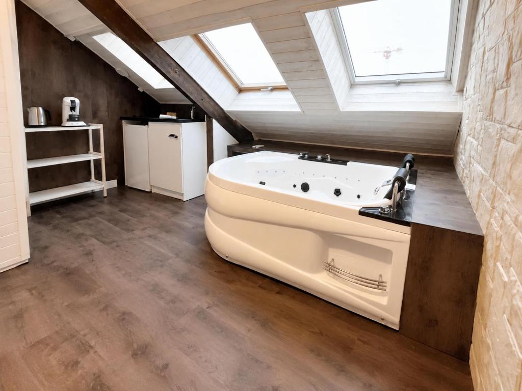 L'Opale - Sauna et Jacuzzi - 3