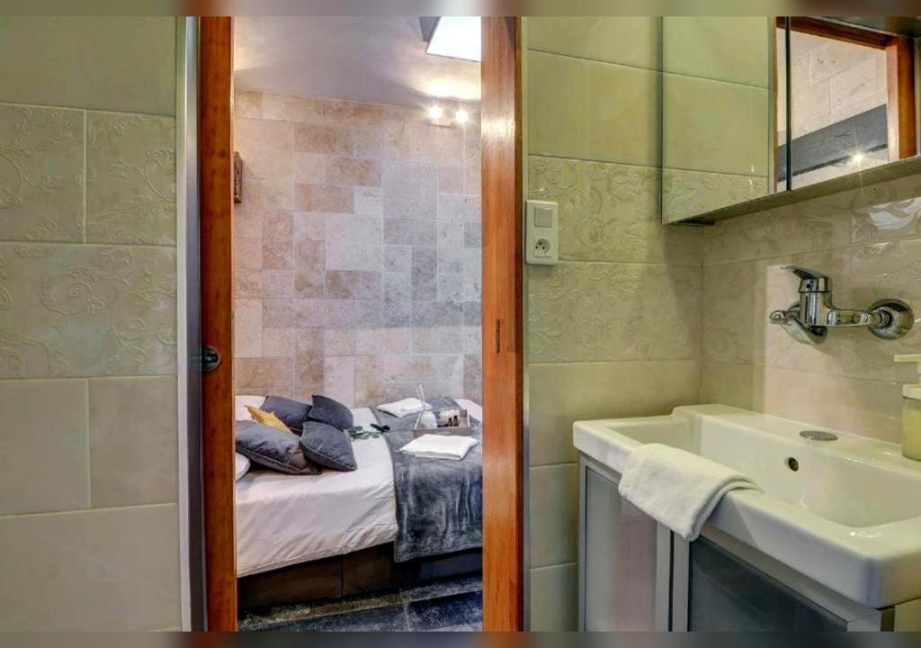 Sous mon toit - Sauna & jacuzzi - 4