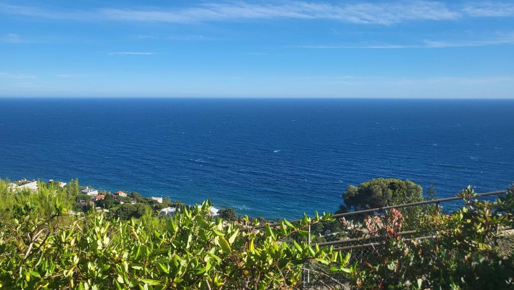 Costa Plana apartment with terrace and sea view - 2