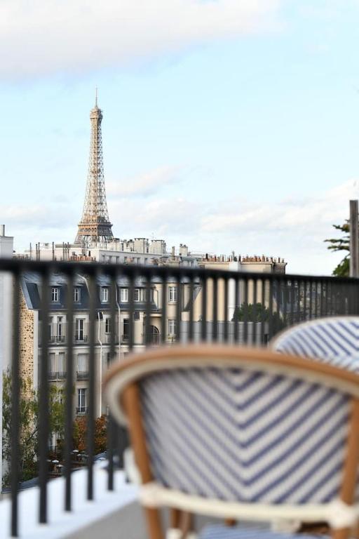 Balcony Eiffel Tower View Newly Refurbished Apt - 1