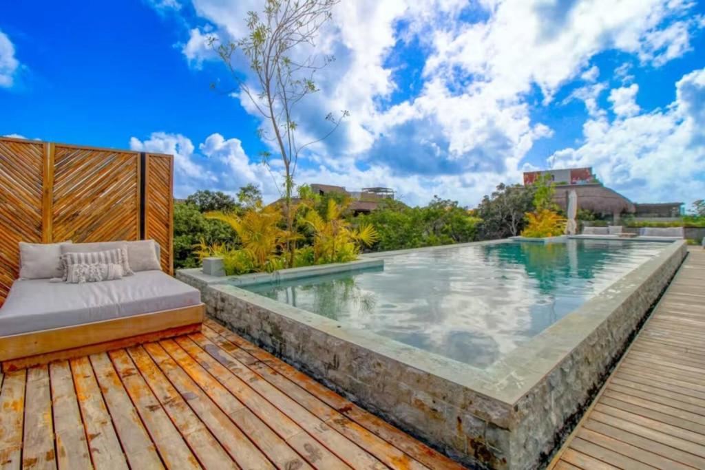 Stylish Tulum Studio w Pool Balcony Sleeps 4 - 4