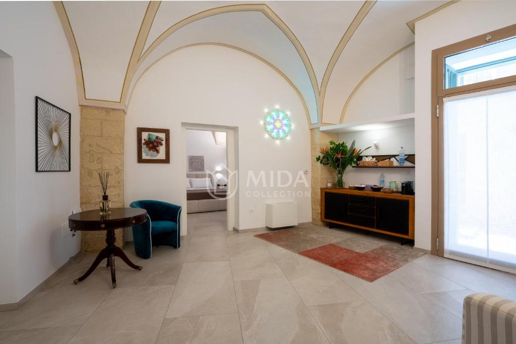 Acquaviva Rooms & Apartment - 4