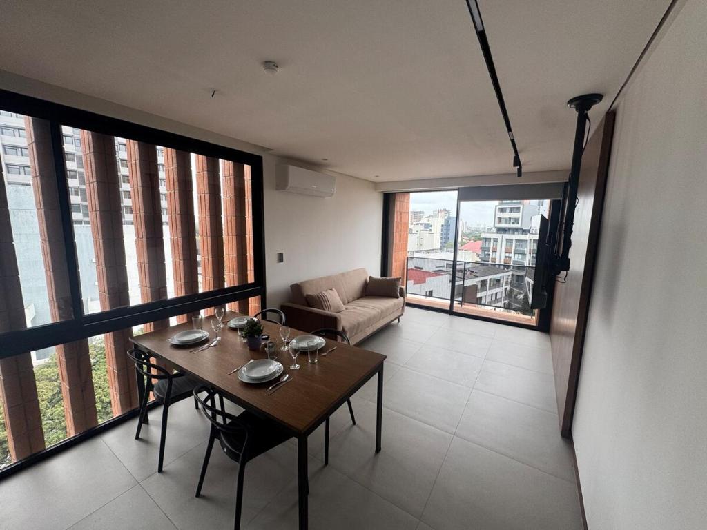 7A - Premium Executive Apartment in Equipetrol - 1
