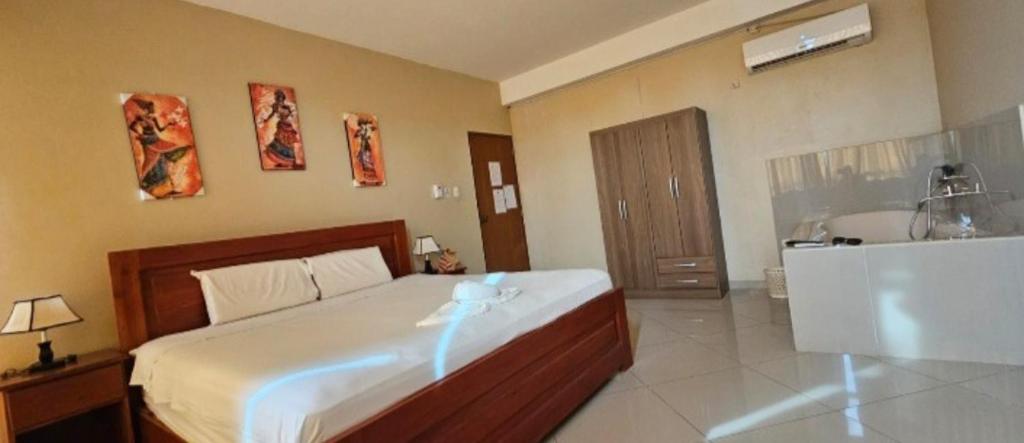 Hotel Roman - 2