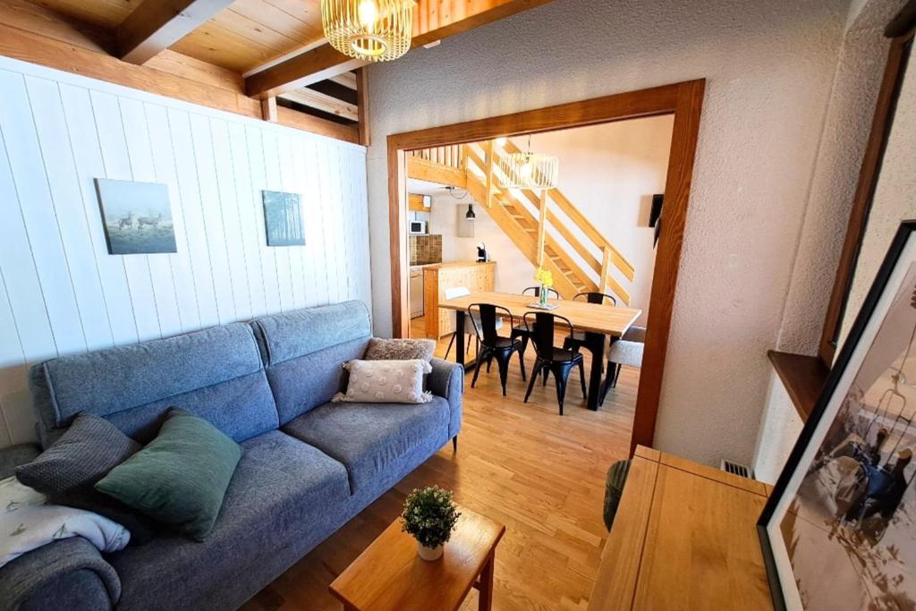Ski-in Mountain View & Comfort for 6 guests - 3