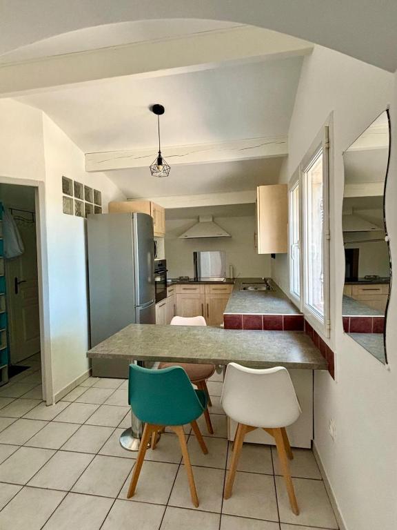 Gite des Ecureuils, vue mer, piscine privée, parking, climatisation - 3