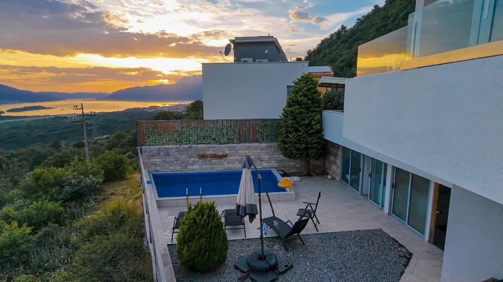 Luxury Villa II Kotor Montenegro - Sea View, Pool and Sauna - 1