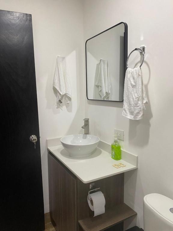 Laureles Executive Suites La 70 Medellin - 2