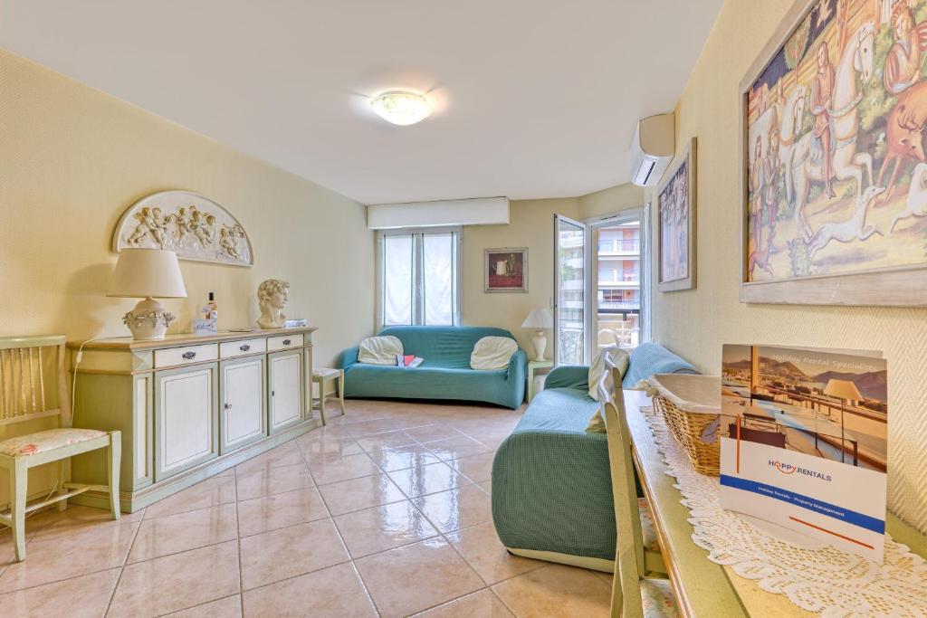 Garden View Daturas - Happy Rentals - 2