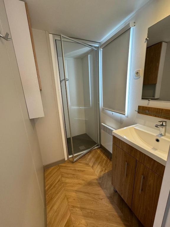 Mobil-home spacieux de 2 chambres 6 personnes - 5