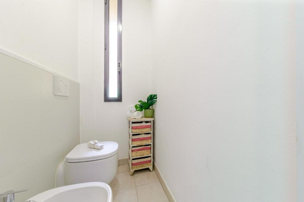 Characteristic one bedroom Apartment Columns of San Lorenzo - 3