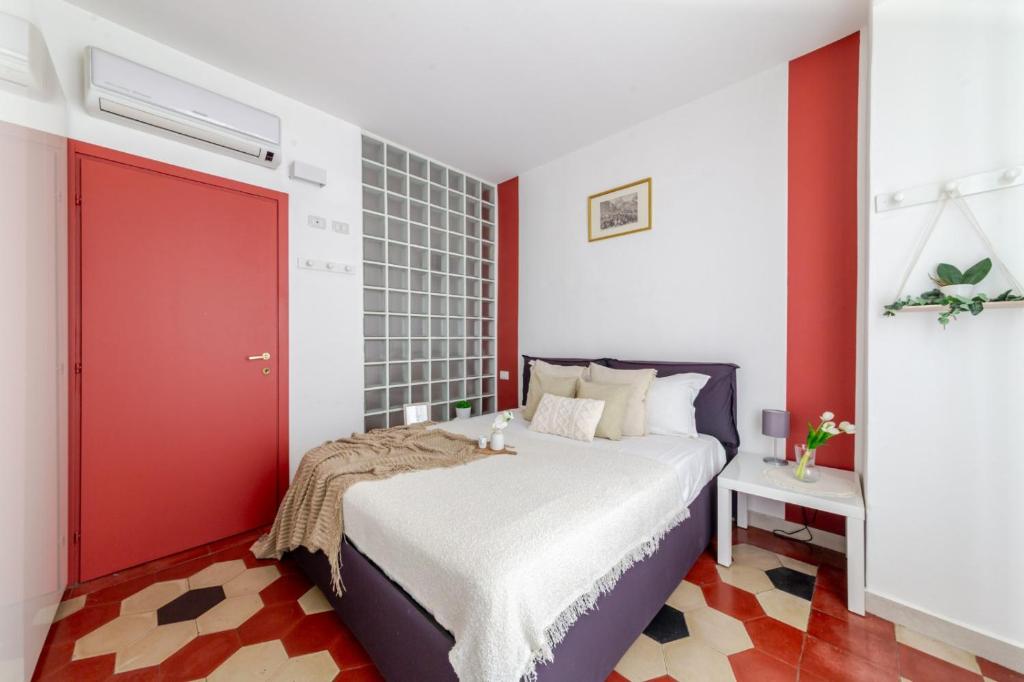 Characteristic one bedroom Apartment Columns of San Lorenzo - 1