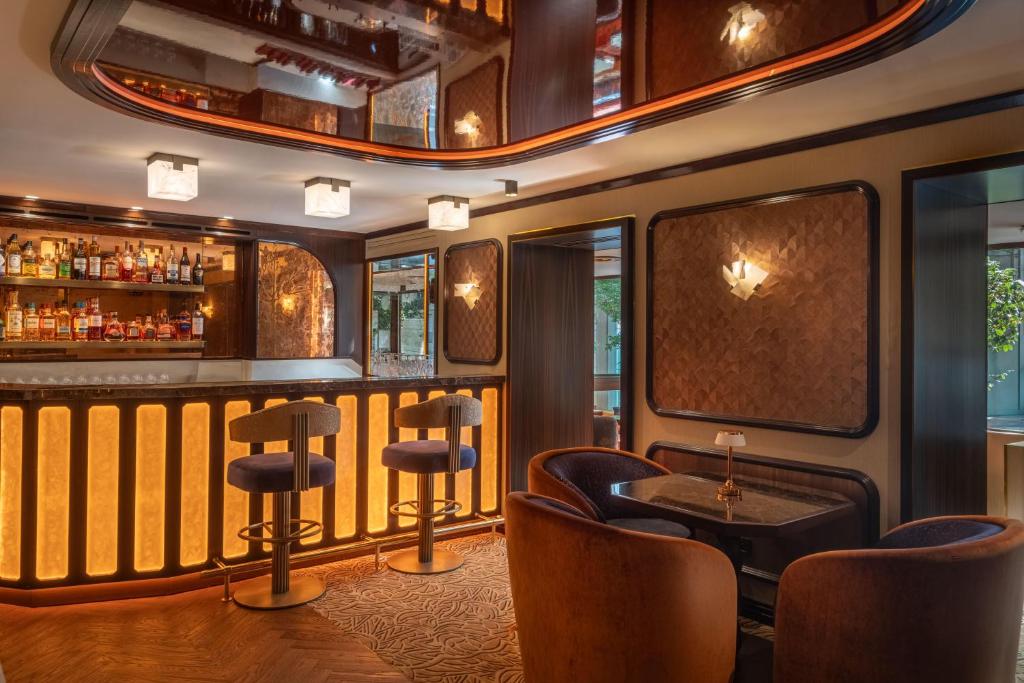Hôtel La Bourdonnais by Inwood Hotels - 2