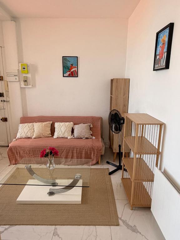 Seaview Apartment with 1 Bedroom - Next to Monaco - 5