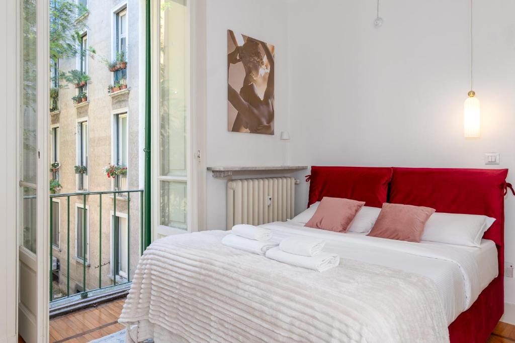 Stylish flat on the Navigli for 6 - 1