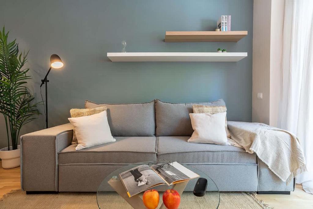 Modern stylish 3 bedroom Arco de Triunfo - 3
