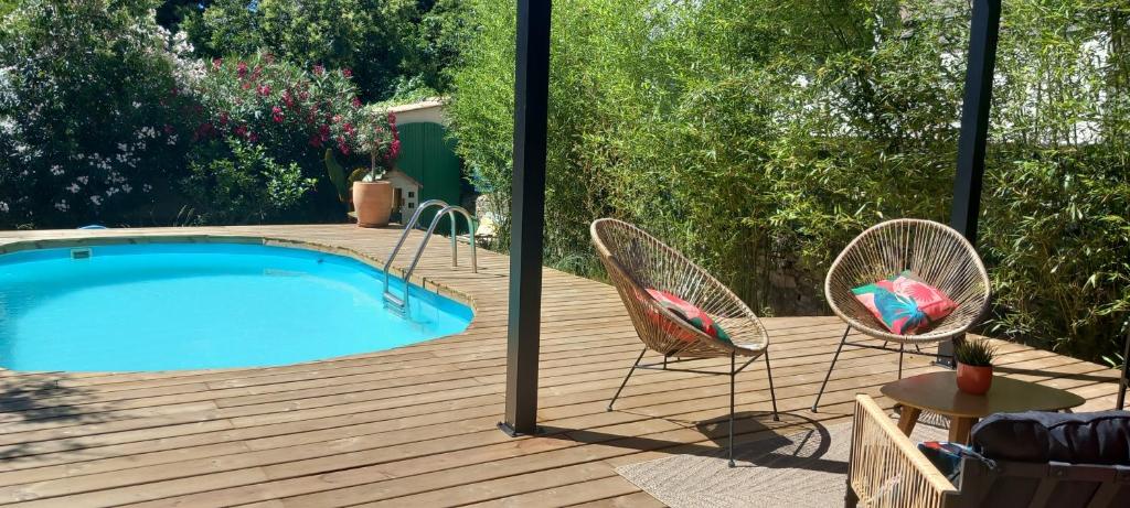 Piscine privée, jardin et parking au cœur de La Ciotat - 3