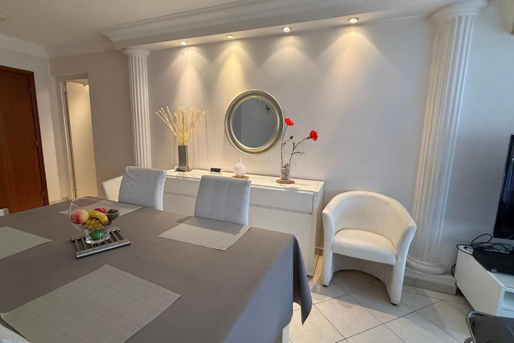 Apartment with terrace 100m from the beach - 3