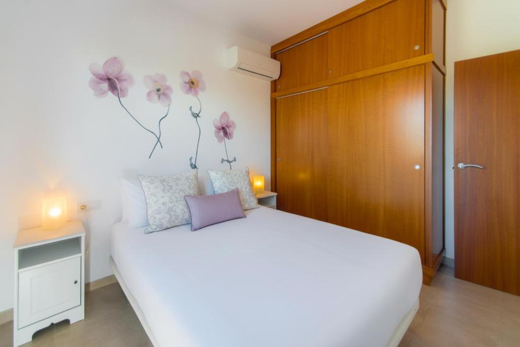 WELCS APARTAMENTO 388 EMP con terraza y vistas - 3