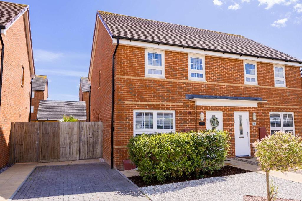 Moontide - Coastal Family Home near Poole Harbour photo 5