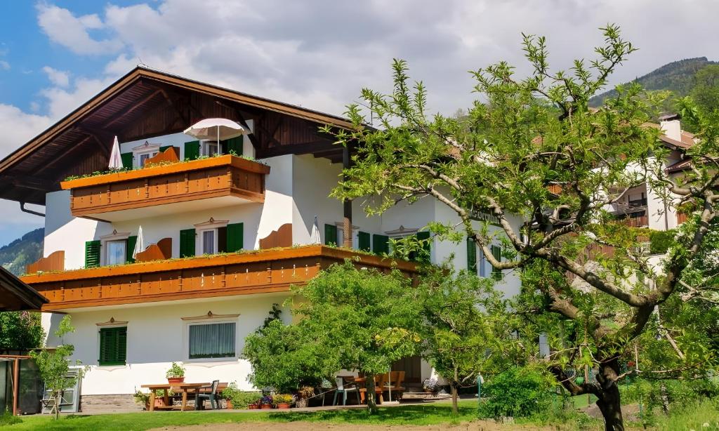 Haus Bernhard - 1