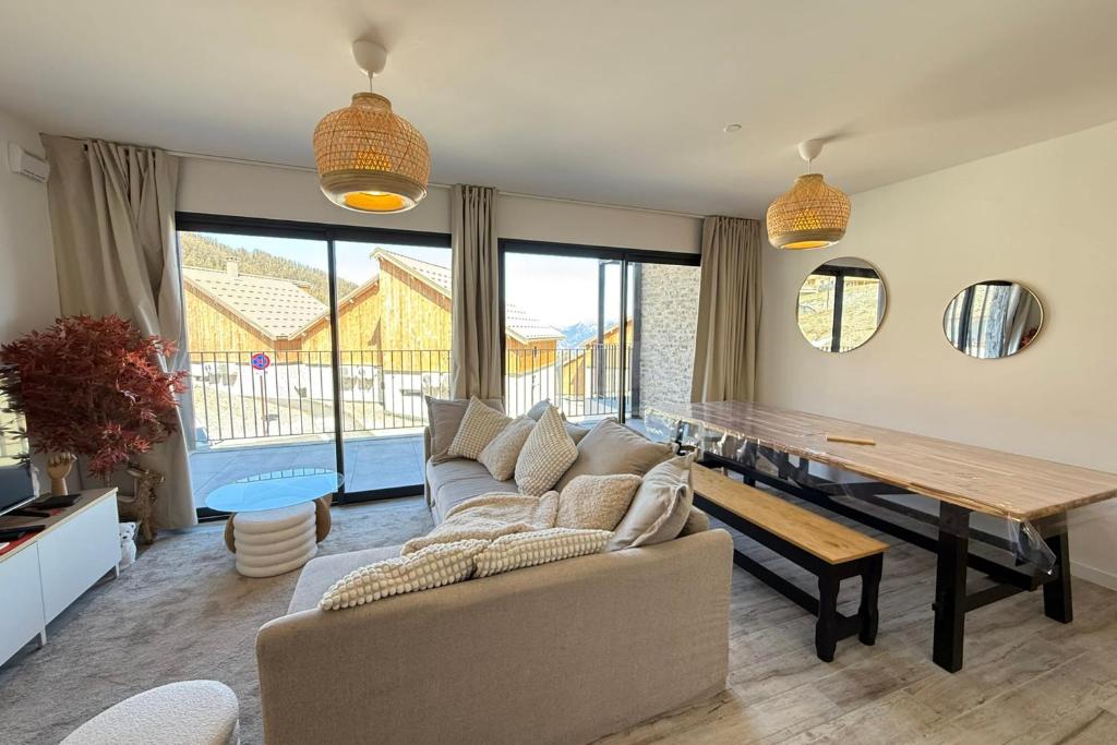 Chalet Neuf & Cosy - 300 m des Pistes - Risoul - 1