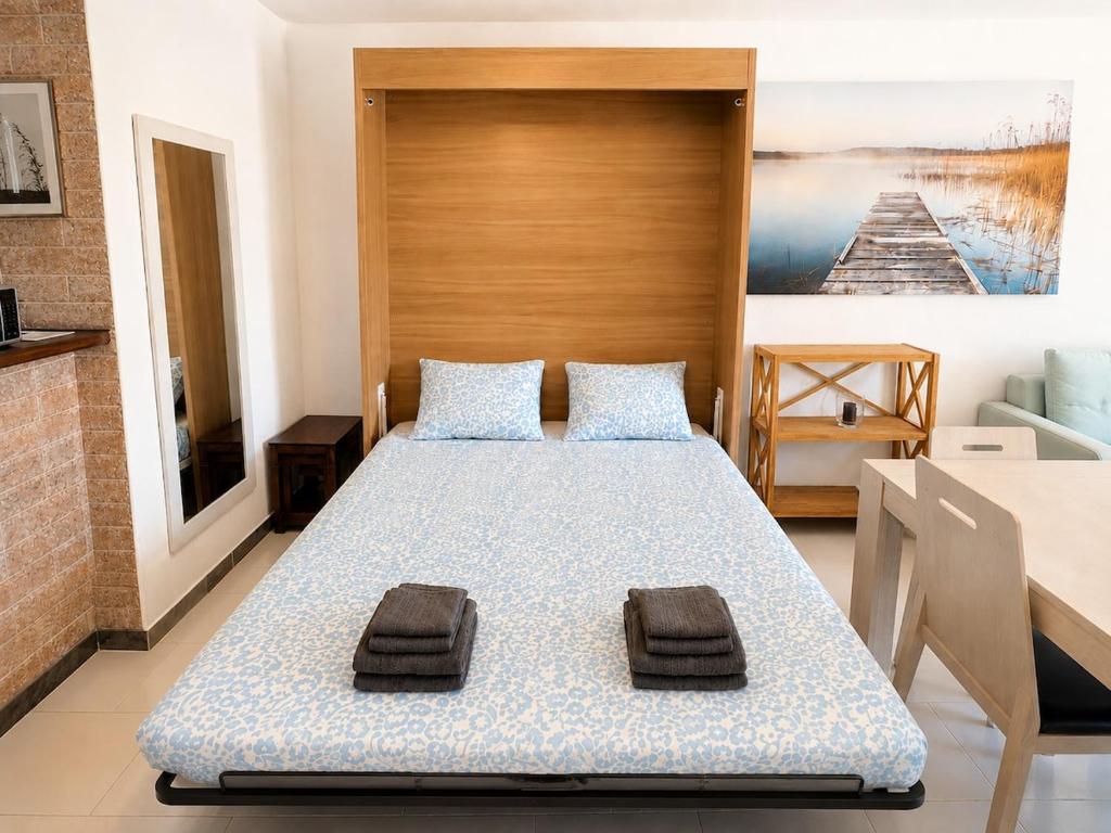 Studio in Peñismar I - On the beachfront - 2
