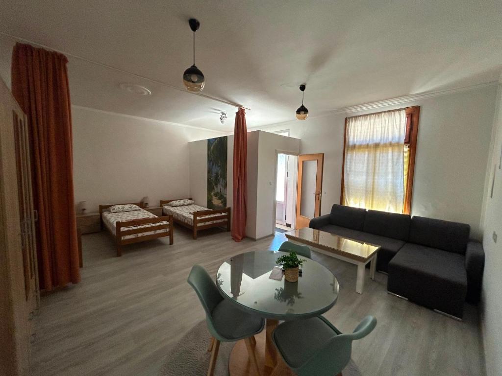 Apartments Boulevard - 2