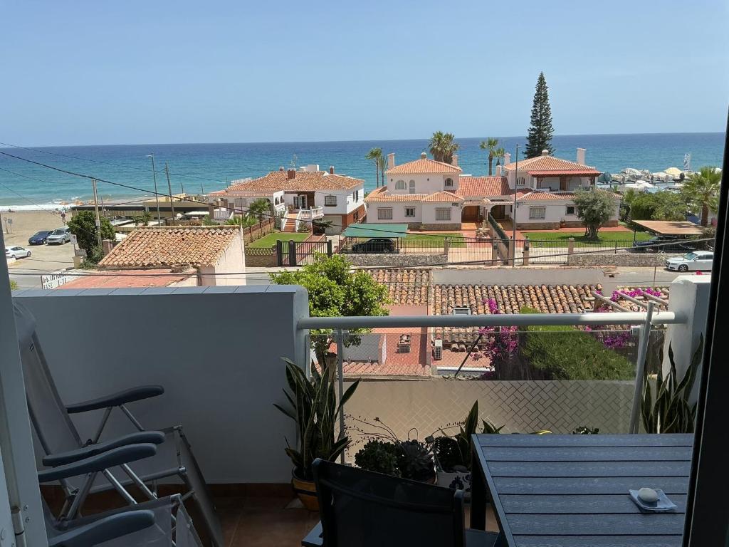 Penoncillo Beach & Seaview Apt, Torrox - 3