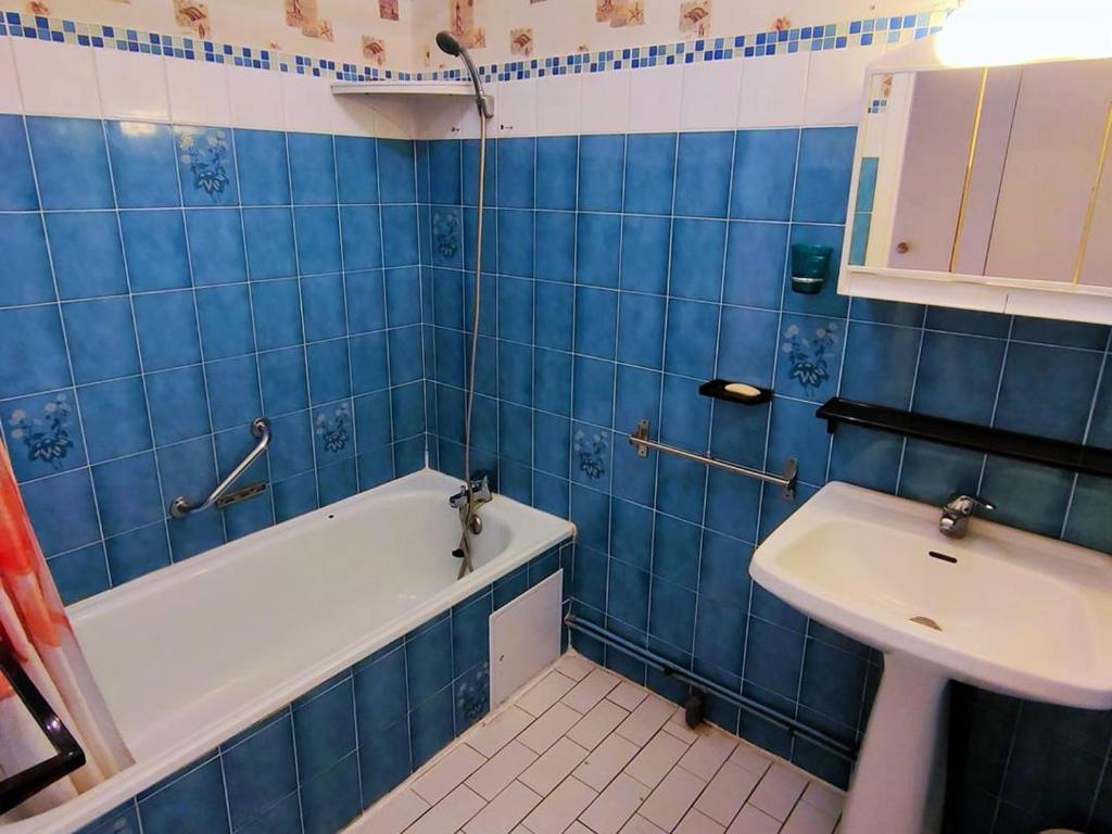 Appartement 3 pièces avec climatisation et parking au centre de Canet-Plage - FR-1-696-105 - 4