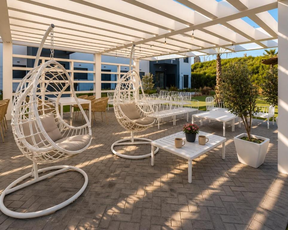 Celere Sea View Pool Gym Parking - 2