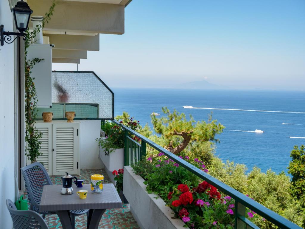 Vervece Apartment - Panoramic, Spacious with Seaview - 2