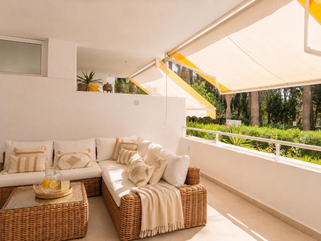 Montegolf renovated flat by Kura Homes - 4