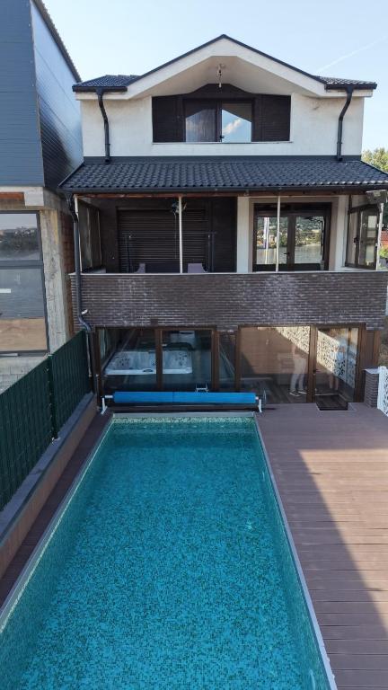 Belgrade River House - 2