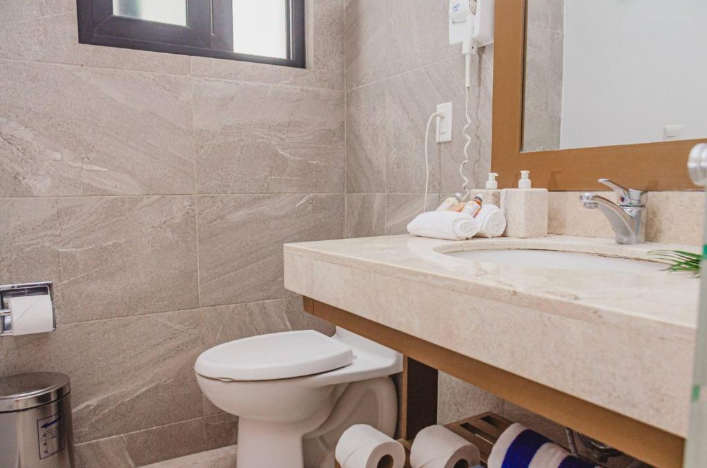 Studio Grand Fifty by Riviera Maya Suites - 4