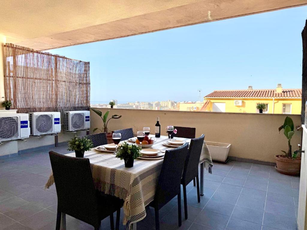 Tranquil Apartment with Private Terrace by TuriVida - 1