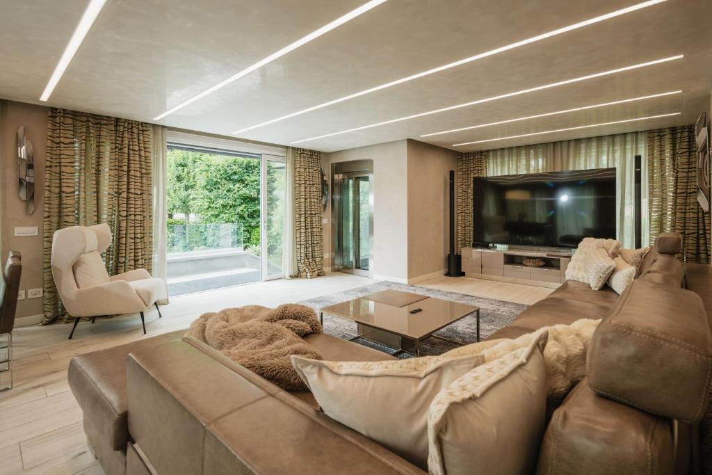 Luxury Villa Scherlin - 2