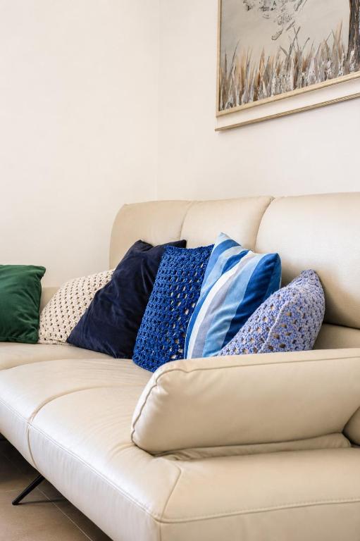 Modern Apartment in Lecce with Private Parking and WiFi - 4