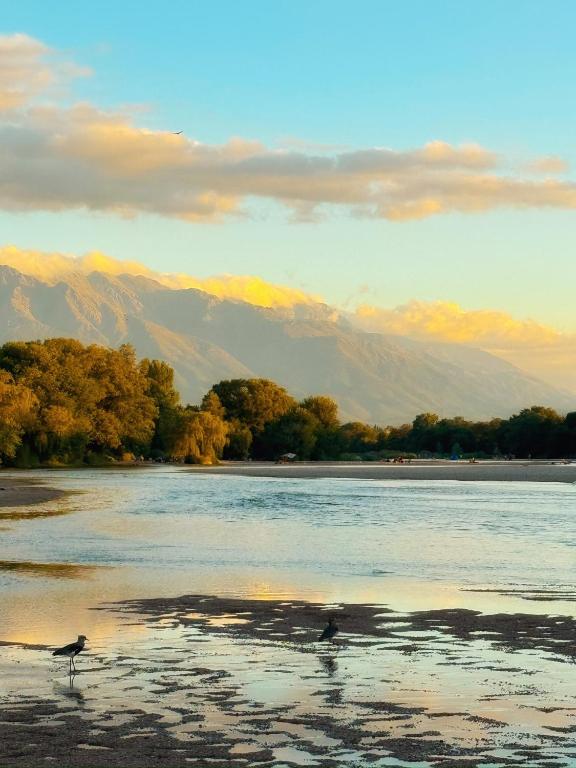 Encantadora Casa a metros del río cerca de Nono - 2