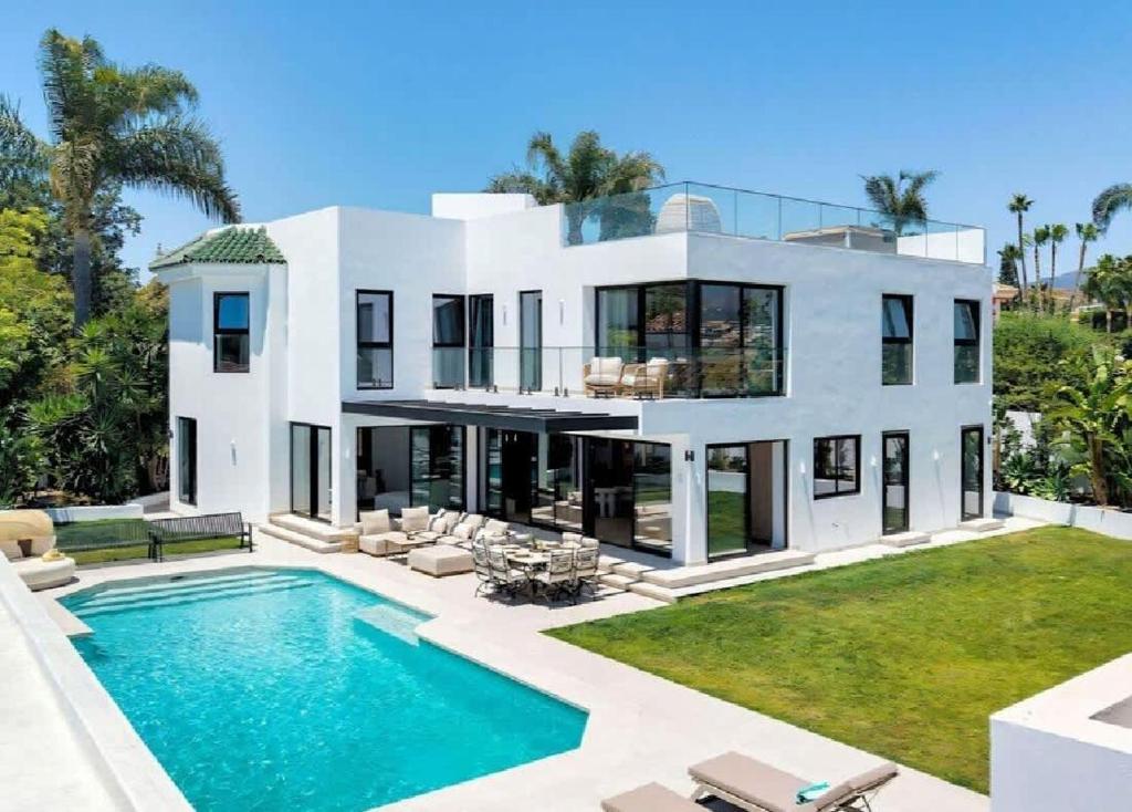 Beautiful newly built villa Carmencita - 1